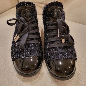 New Chanel Black Sparkly Tweed Sneakers, Flats, with Patent Toe and Heels, US 8